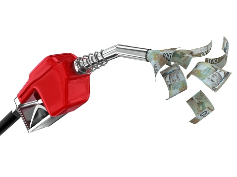 Oil Collapse Pushes Loonie Lower, ECB Minutes And US Inflation In Focus