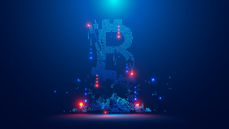 Bitcoin Loses Ground—Falling Below $90K Sparks Panic