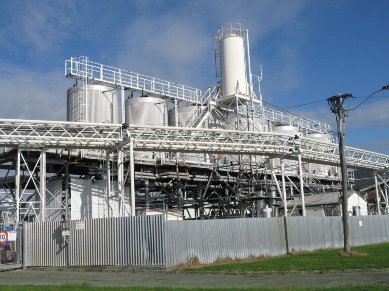 WTI Oil Drops 2% on Signals of Further OPEC+ Production Increase