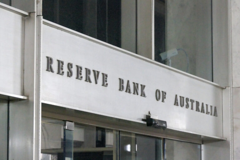 RBA’s Cautious Easing Leaves AUD Supported, USD/JPY Ready for a Bounce?