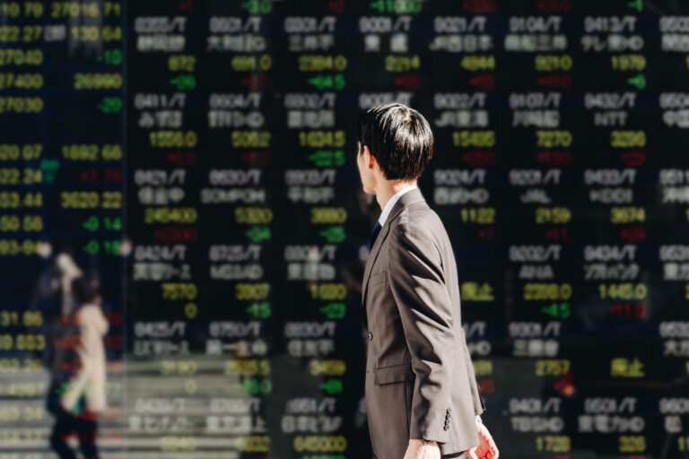 Japanese Stocks Underperform Following China Imposing Export Controls