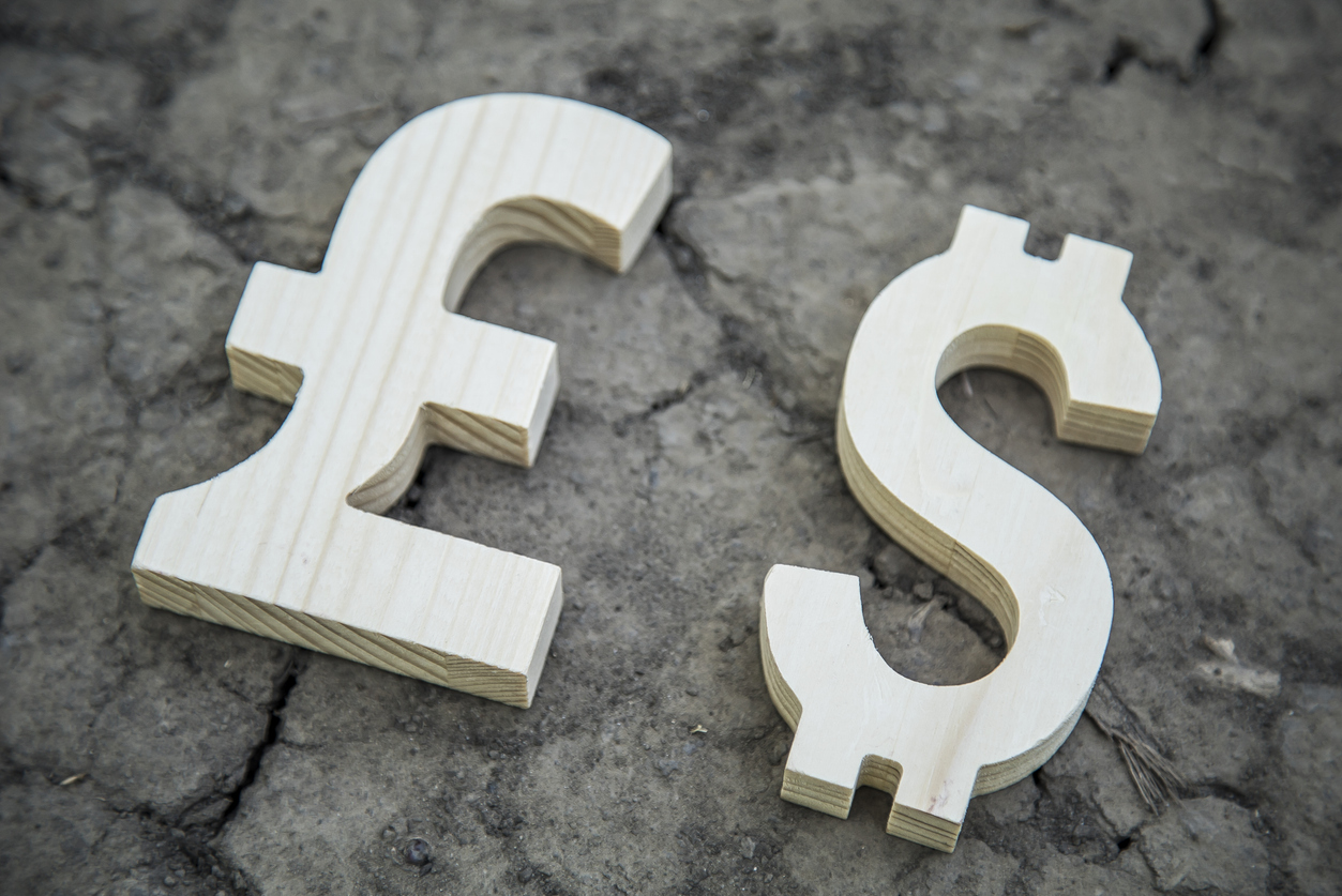 Dollar Firm as Sticky Inflation Lifts Fed Expectations, Sterling Hit by UK Leadership Crisis - ActionForex