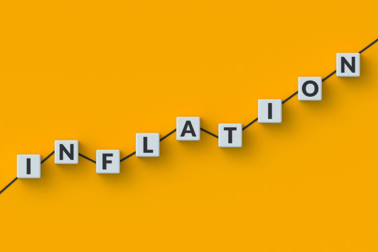 Dollar Surges as Markets Price Longer Hormuz Crisis and Persistent Inflation