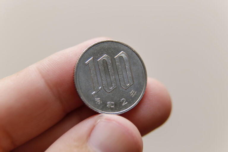 Forget the Level. Watch the Timing: Intervention Risks Rise as USD/JPY Hits 40-Year High