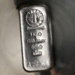 Cast silver bar weighing one kilogram